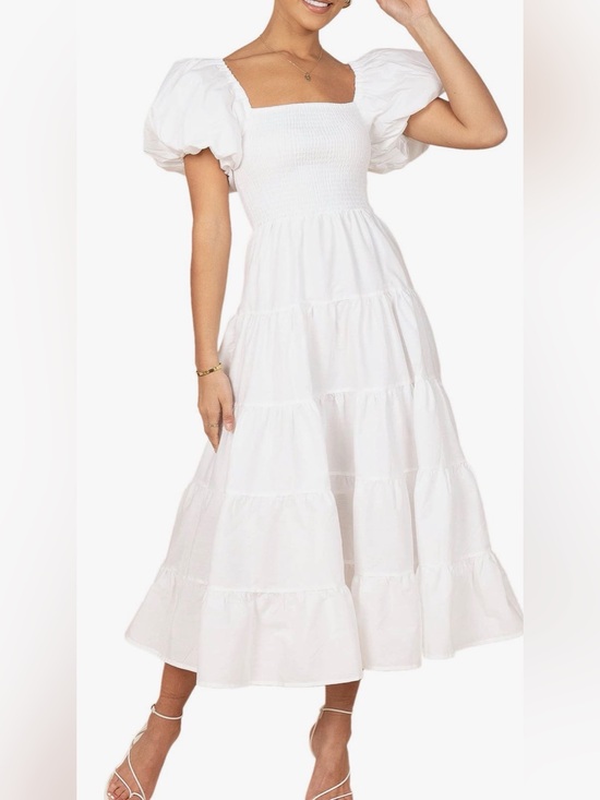 Petal & Pup Dresses & Skirts - Petal and pup annette puff sleeve midi dress white size medium